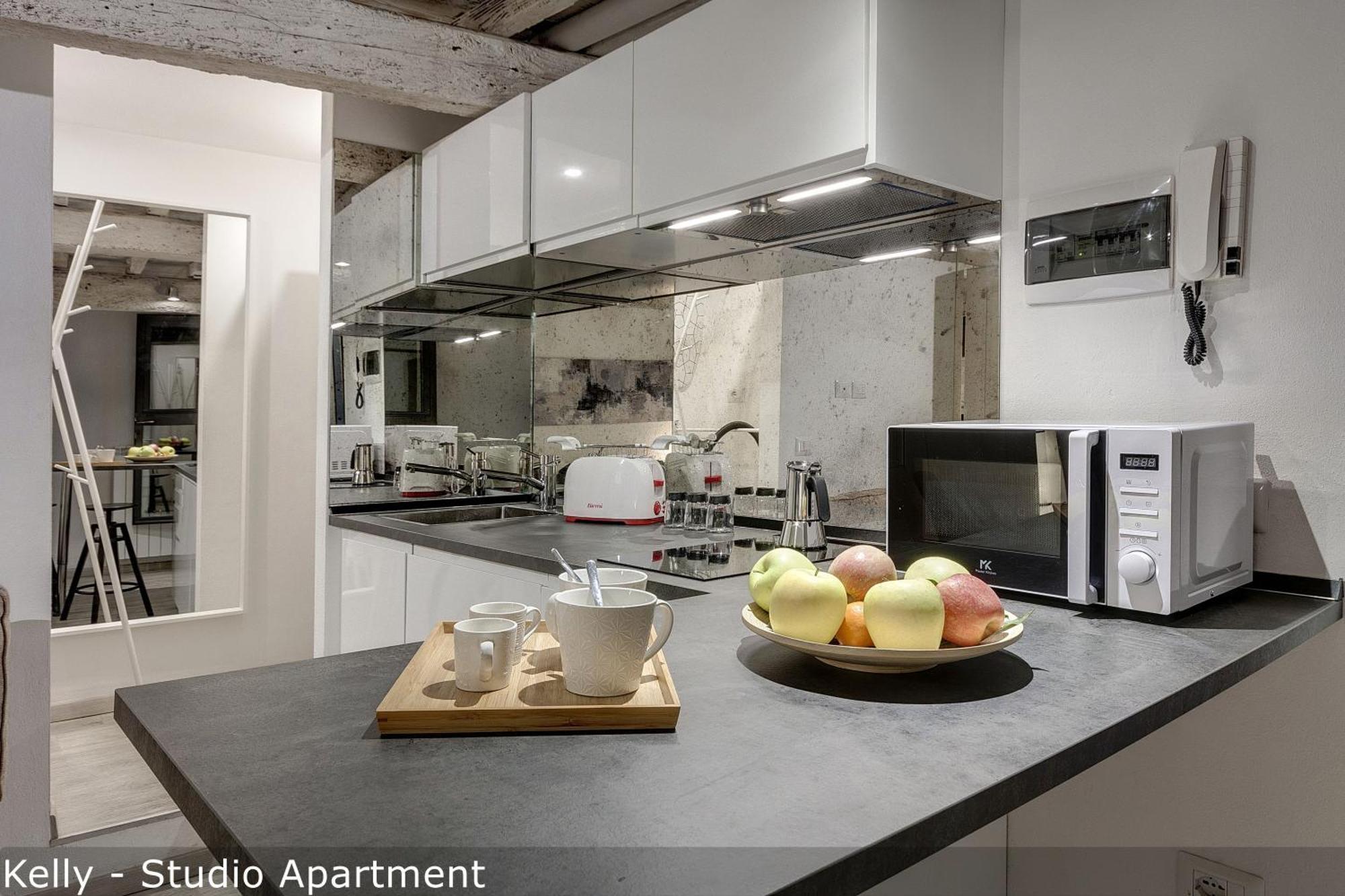 Apartment Charlie's By Mamo Florence